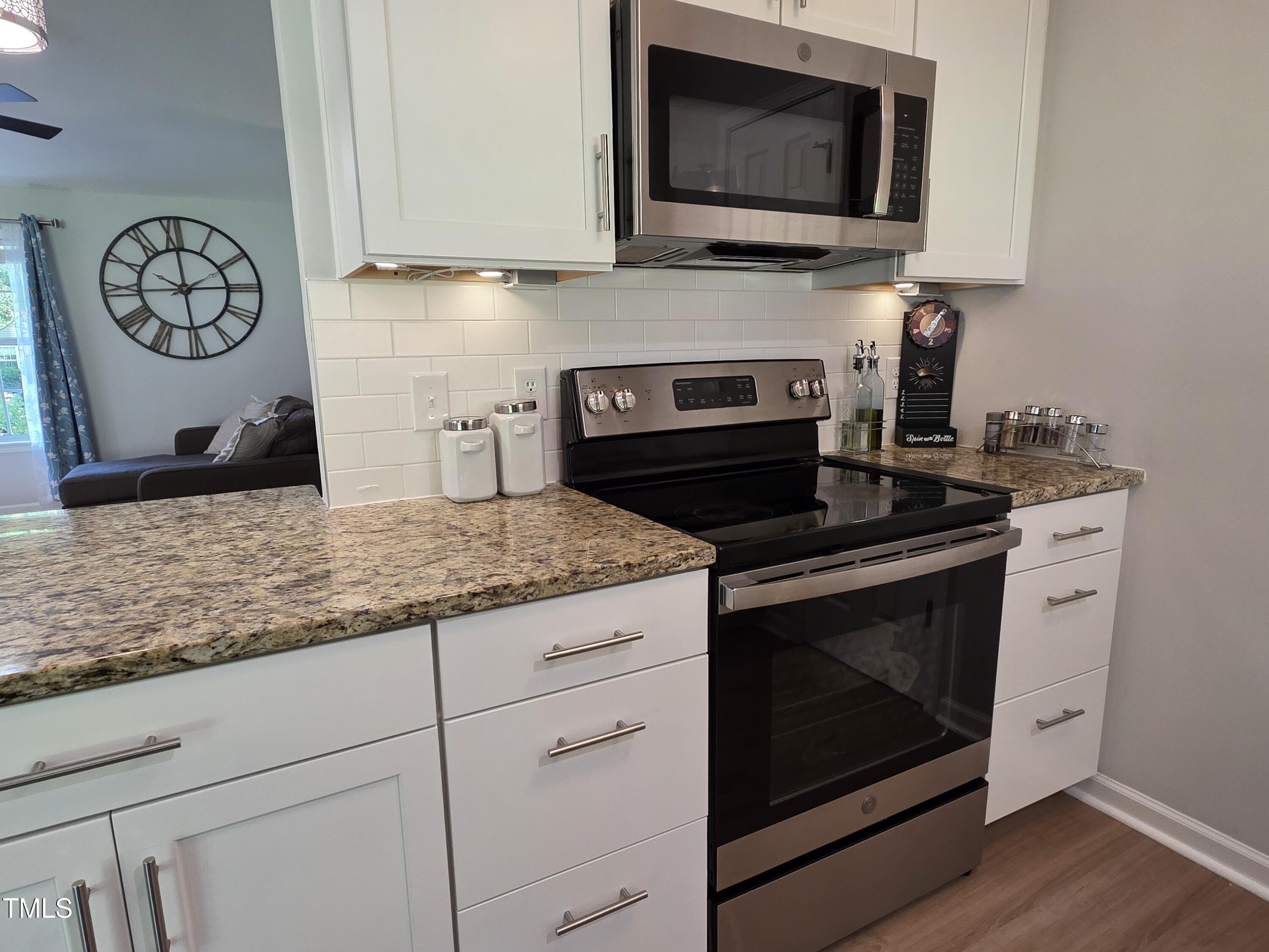 1016 Buckhorn Road Garner, NC 27529 - Photo 17 of 49 Range/ microwave