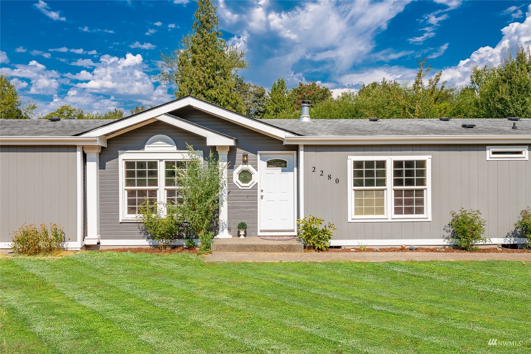 2280 Aldergrove Road Ferndale, WA 98248 - Photo 3 of 40 Gallery Image 3