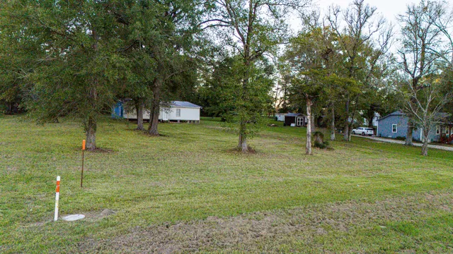 $99,900 | 17325 Highway 59, Moscow, TX 75960