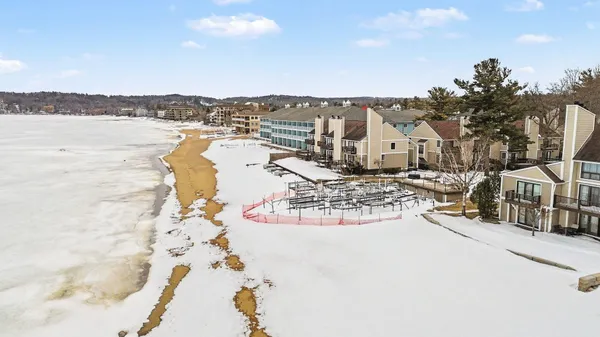 $549,900 | 1717 North Us 31 Highway, Unit 11, Traverse City, MI 49686