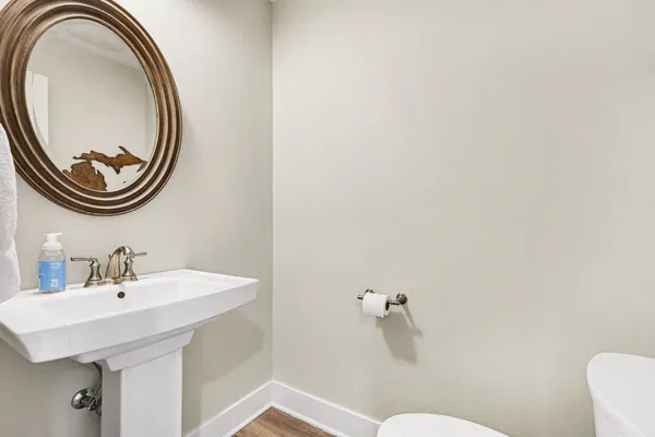 $549,900 | 1717 North Us 31 Highway, Unit 11, Traverse City, MI 49686