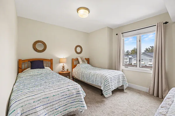 $549,900 | 1717 North Us 31 Highway, Unit 11, Traverse City, MI 49686