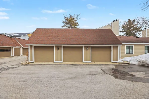 $549,900 | 1717 North Us 31 Highway, Unit 11, Traverse City, MI 49686