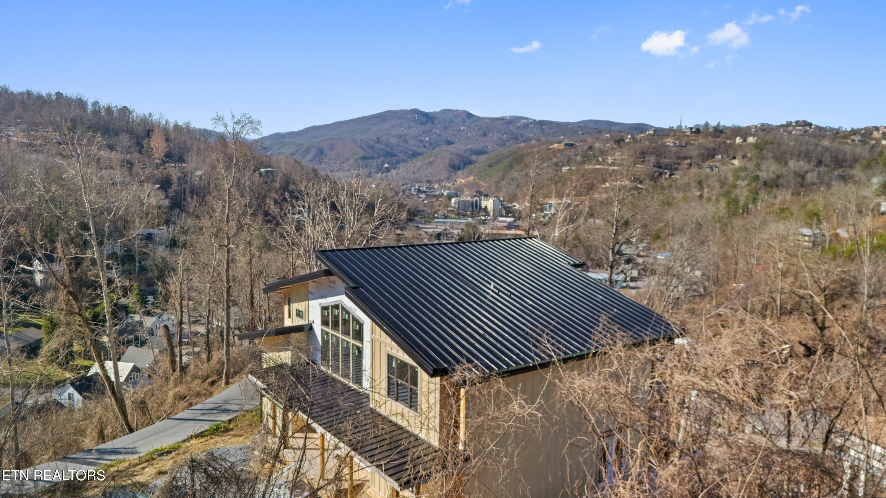 245 Brownsridge Road Gatlinburg, TN 37738 - Photo 27 of 45 DJI_20251230114402_0516_D