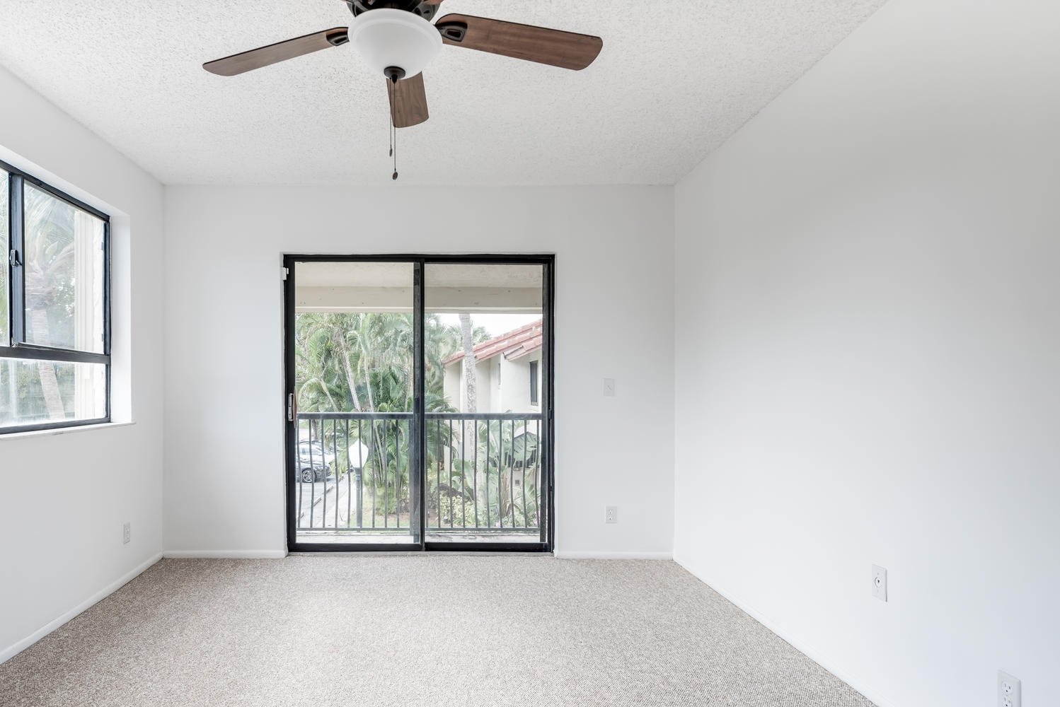 7200 Northwest 2nd Avenue, Unit 76 Boca Raton, FL 33487 - Photo 17 of 29 Must See Property-large-017-021-Master B