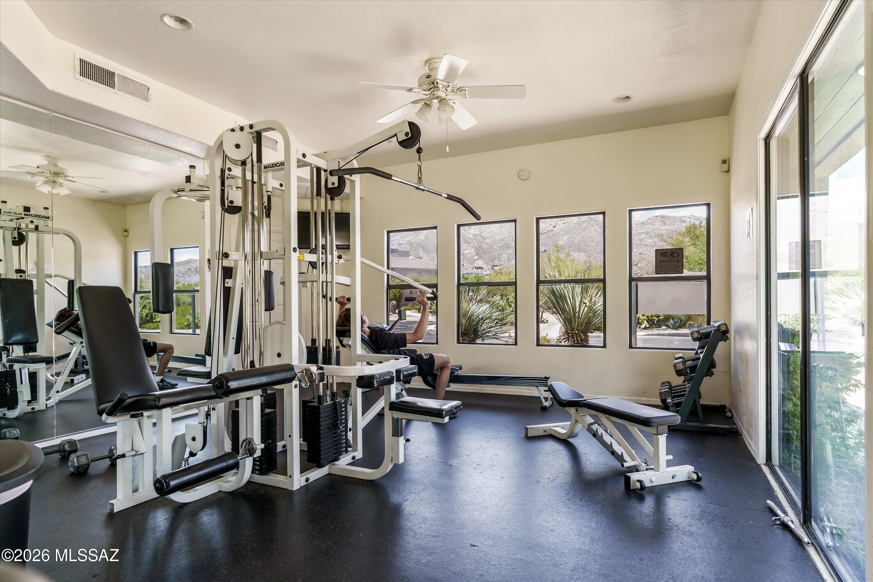 5800 North Kolb Road, Unit 1102 Tucson, AZ 85750 - Photo 27 of 36 30-Fitness Center