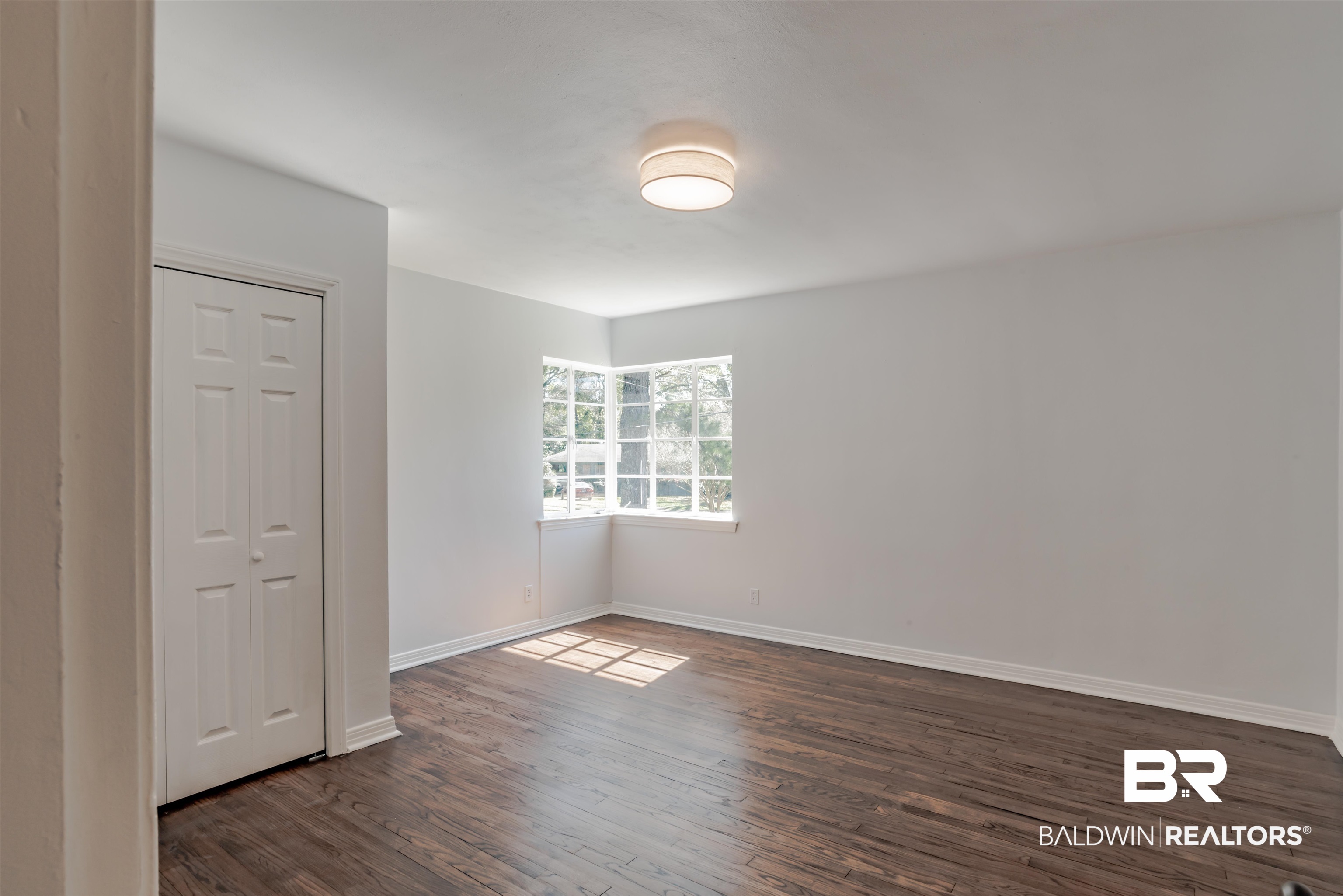 2504 Oak View Drive Mobile, AL 36606 - Photo 11 of 16