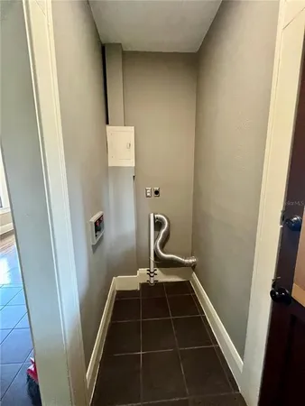 $2,200 | 1401 East Powhatan Avenue, Tampa, FL 33604