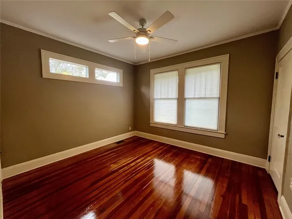 $2,200 | 1401 East Powhatan Avenue, Tampa, FL 33604