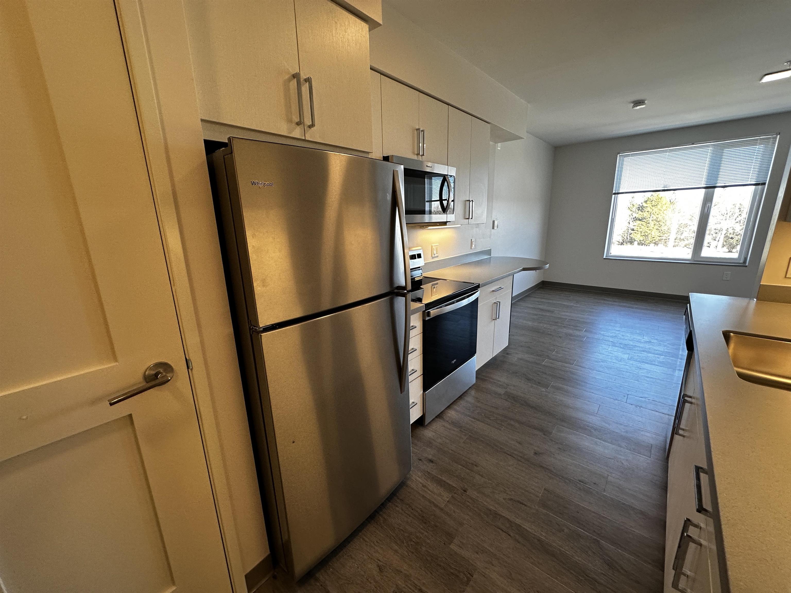 409 Elm Street, Unit 602 Manchester, NH 03101 - Photo 10 of 40