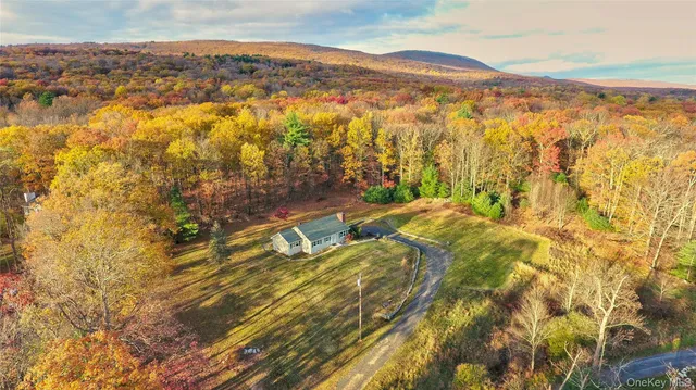 $309,000 | 118 Marl Road, Pine Bush, NY 12566