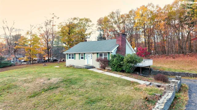 $309,000 | 118 Marl Road, Pine Bush, NY 12566