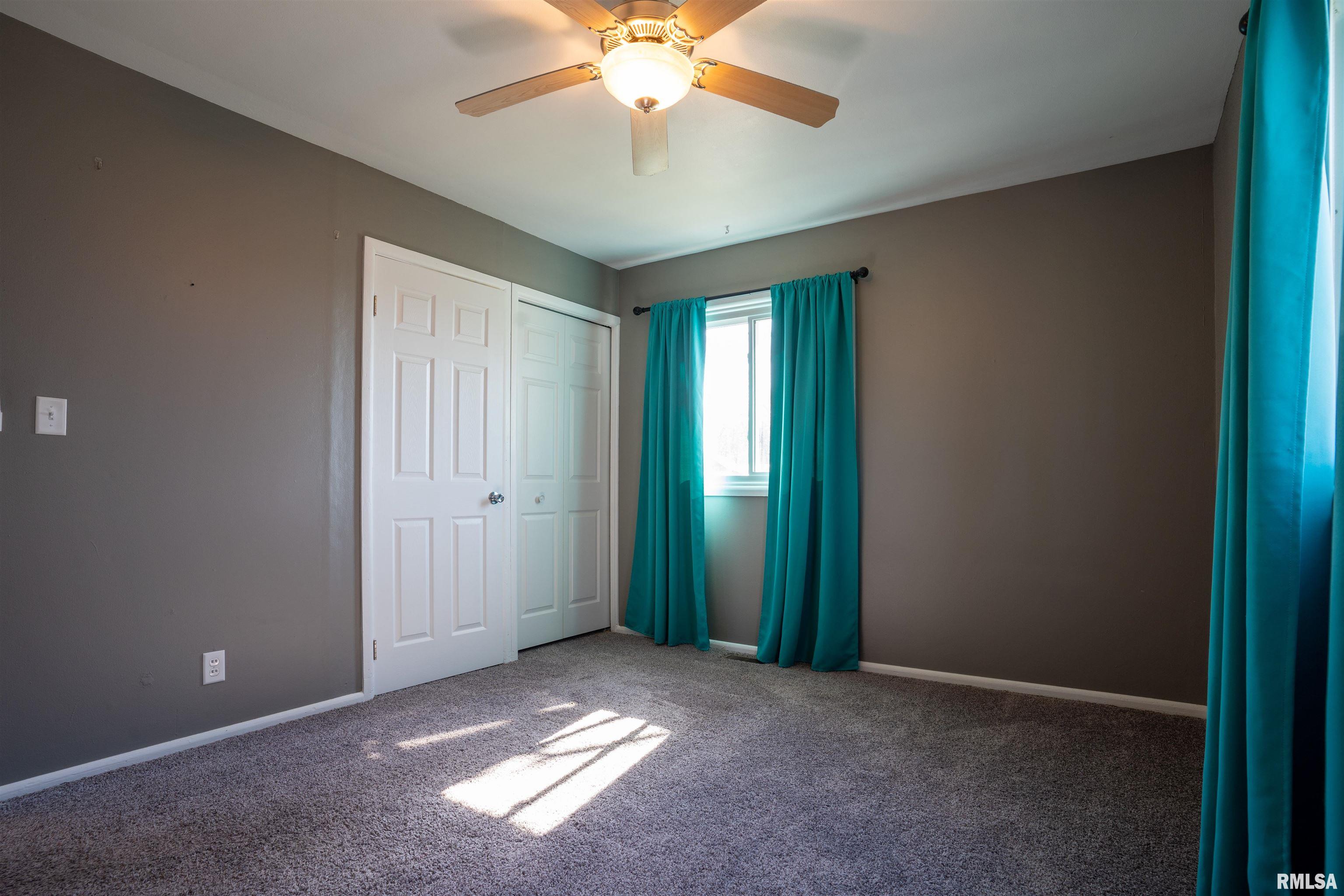 103 West Bittersweet Road Washington, IL 61571 - Photo 9 of 20 Gallery Image 9