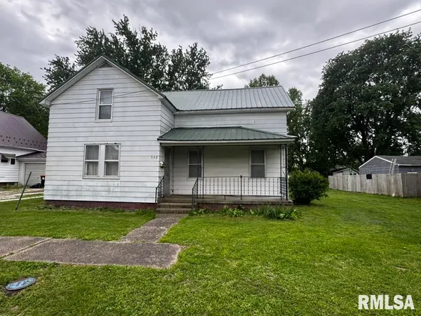$105,000 | 548 West Washington Street, Rushville, IL 62681