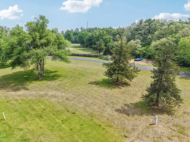 $33,000 | Lot 6 Grand Pines, Wisconsin Dells, WI 53965