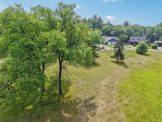$33,000 | Lot 6 Grand Pines, Wisconsin Dells, WI 53965