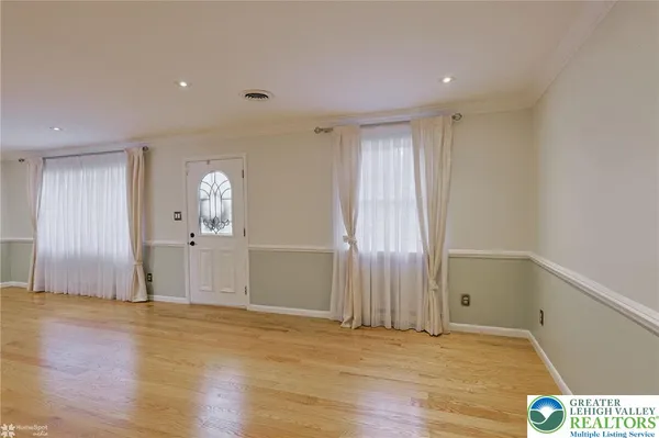 $3,300 | 5500 Chenango Drive, Bethlehem, PA 18017