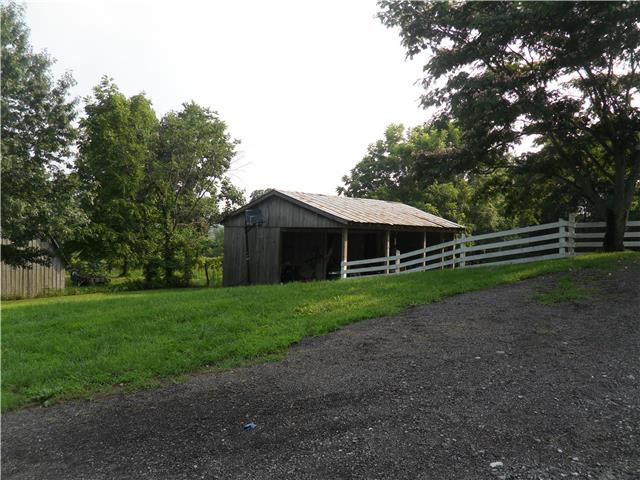 905 Greenvale Road Watertown, TN 37184 - Photo 16 of 19 Shed near the house