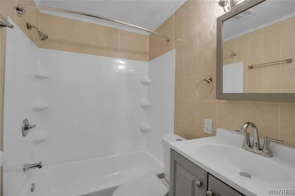 $229,900 | 144 Clearvale Drive, Cheektowaga, NY 14225