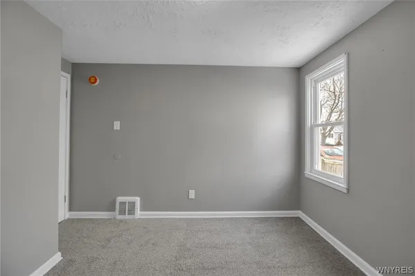 $229,900 | 144 Clearvale Drive, Cheektowaga, NY 14225