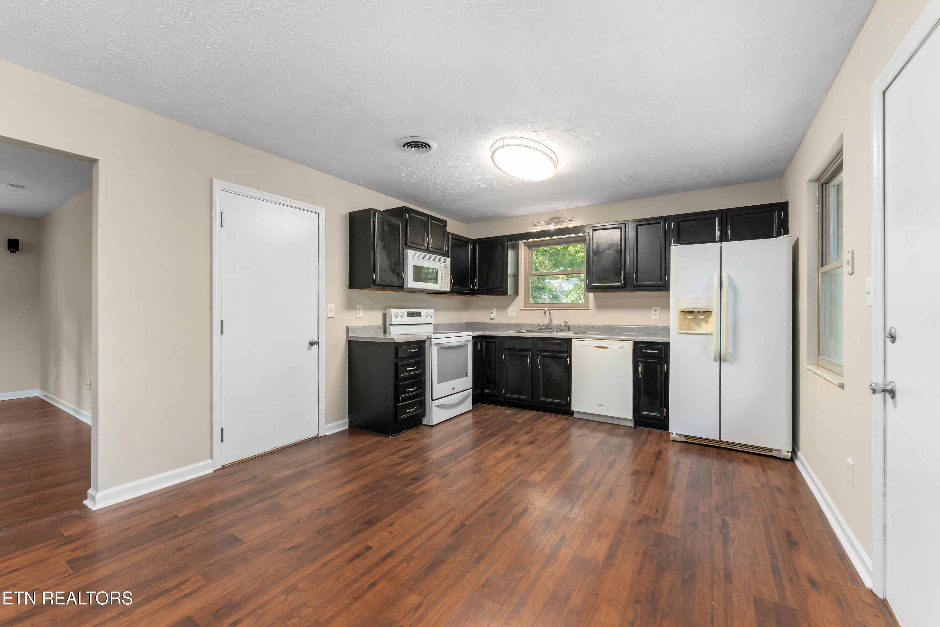 11318 Snyder Road Knoxville, TN 37932 - Photo 7 of 33 hardin valley house