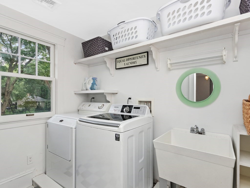 78 Halcyon Road Newton, MA 02459 - Photo 20 of 30 Gallery Image 20