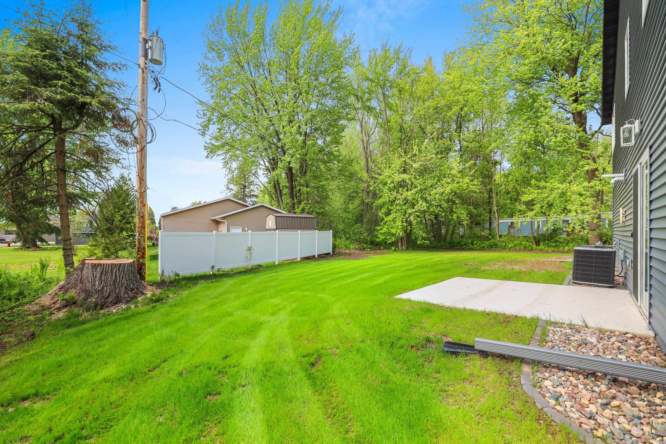 W4956 Woodland Road Bonduel, WI 54107 - Photo 4 of 37