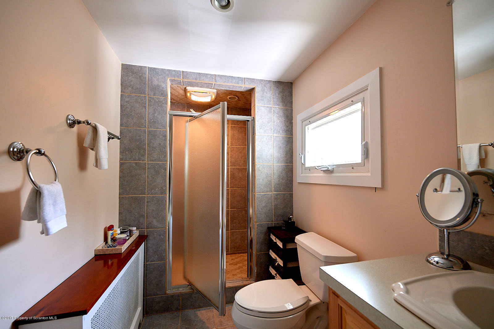 719 Winola Road Clarks Summit, PA 18411 - Photo 33 of 47 Austein_32