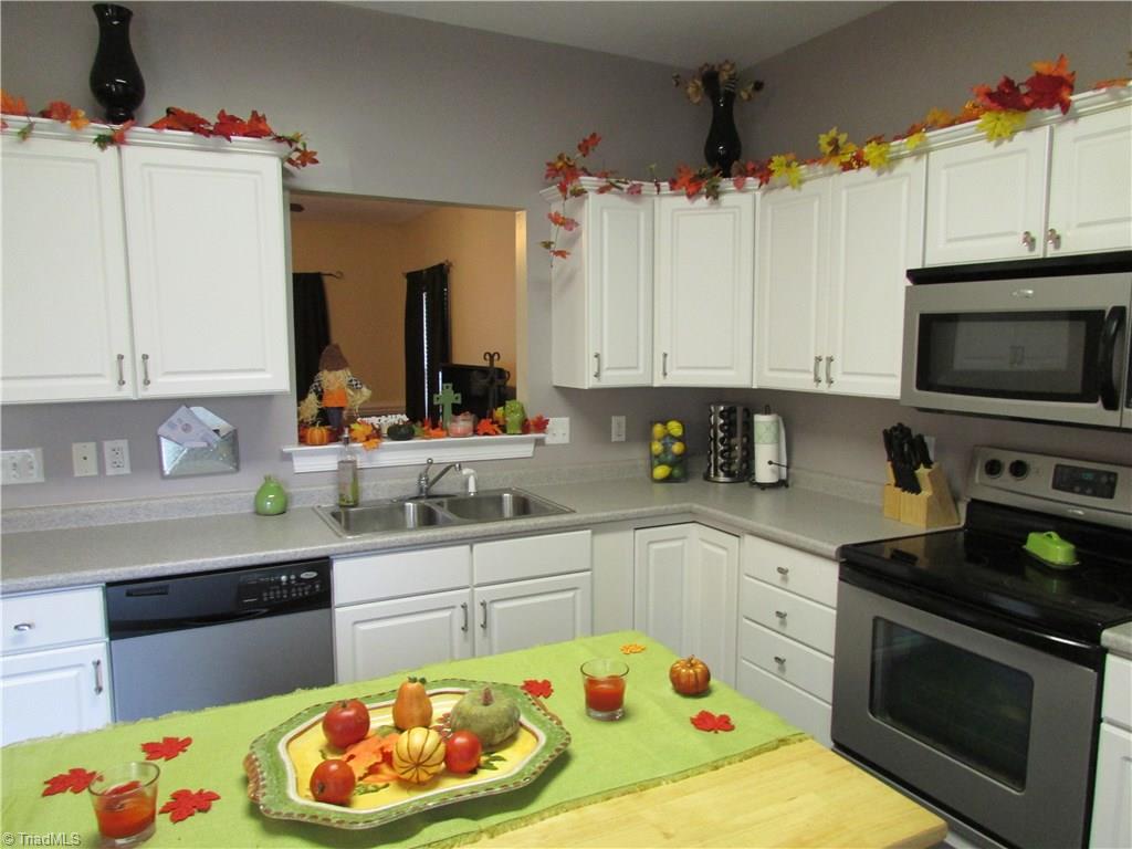 206 Academy Street Rural Hall, NC 27045 - Photo 16 of 30