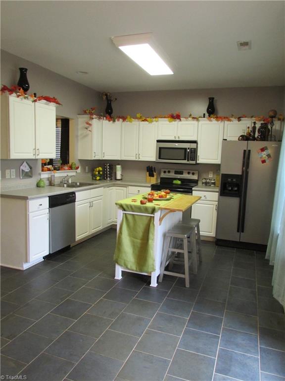 206 Academy Street Rural Hall, NC 27045 - Photo 18 of 30