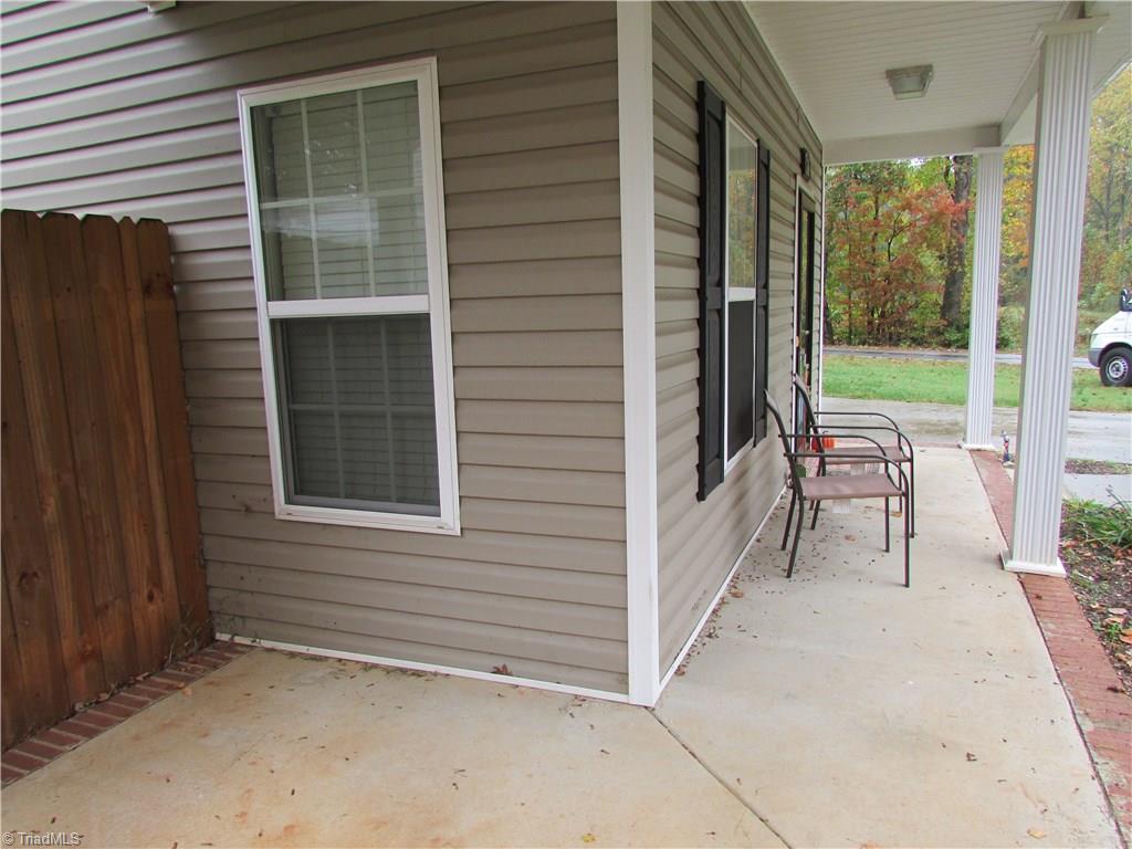 206 Academy Street Rural Hall, NC 27045 - Photo 6 of 30