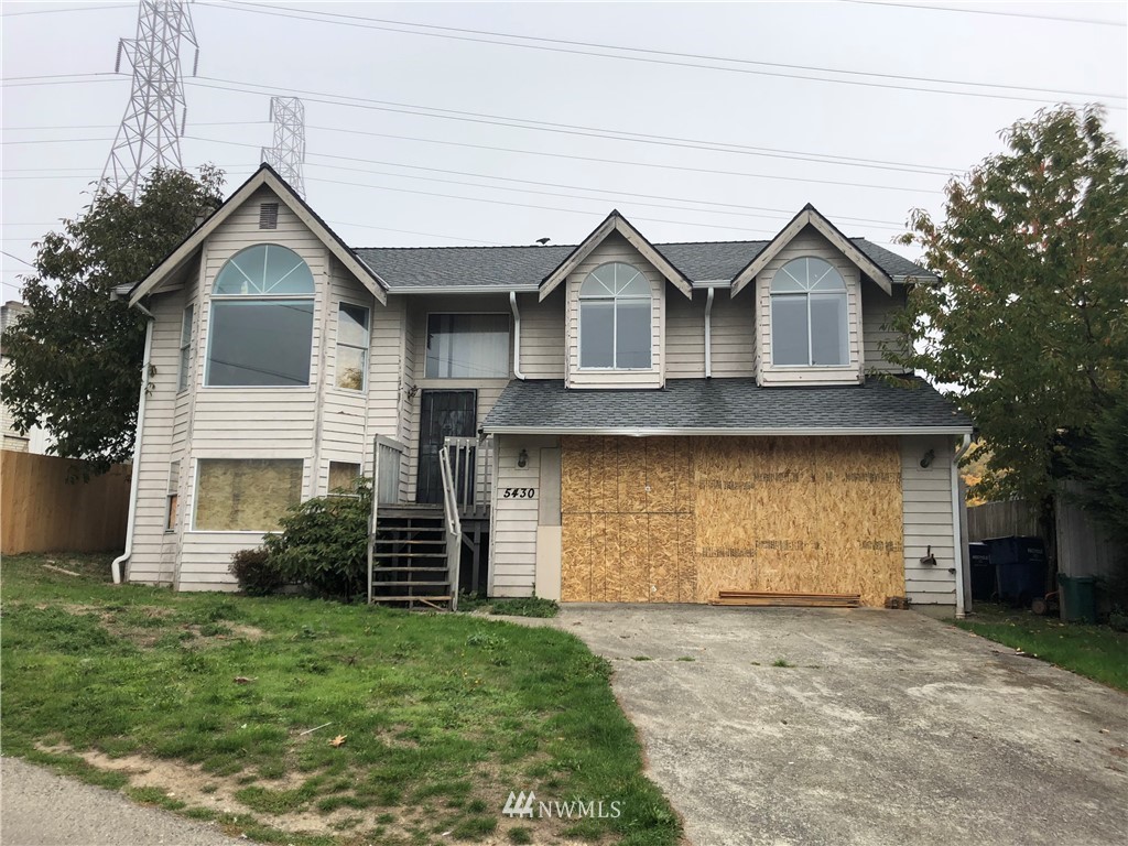 5430 26th Avenue South Seattle, WA 98108 - Photo 1 of 12
