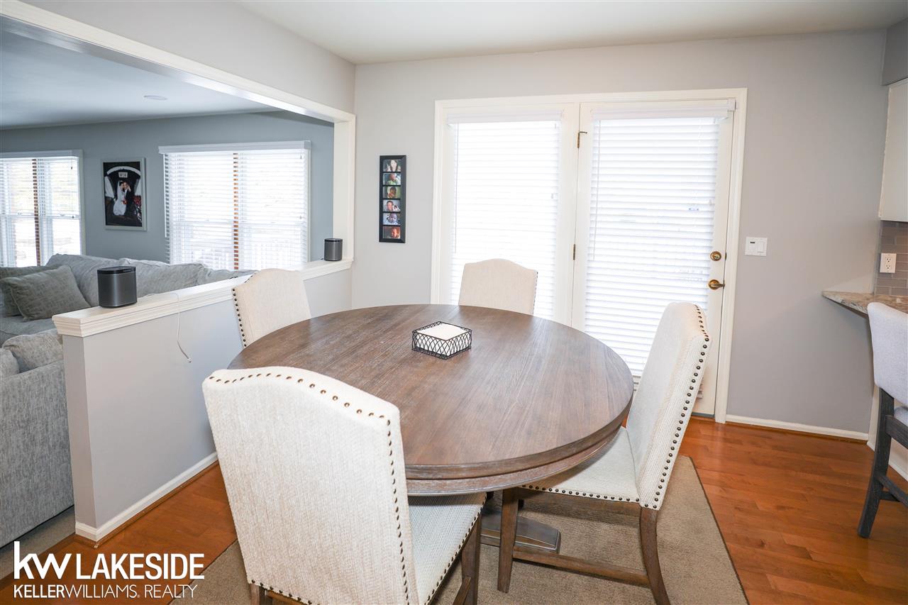 1494 Royal Crescent Street Rochester Hills, MI 48306 - Photo 10 of 37