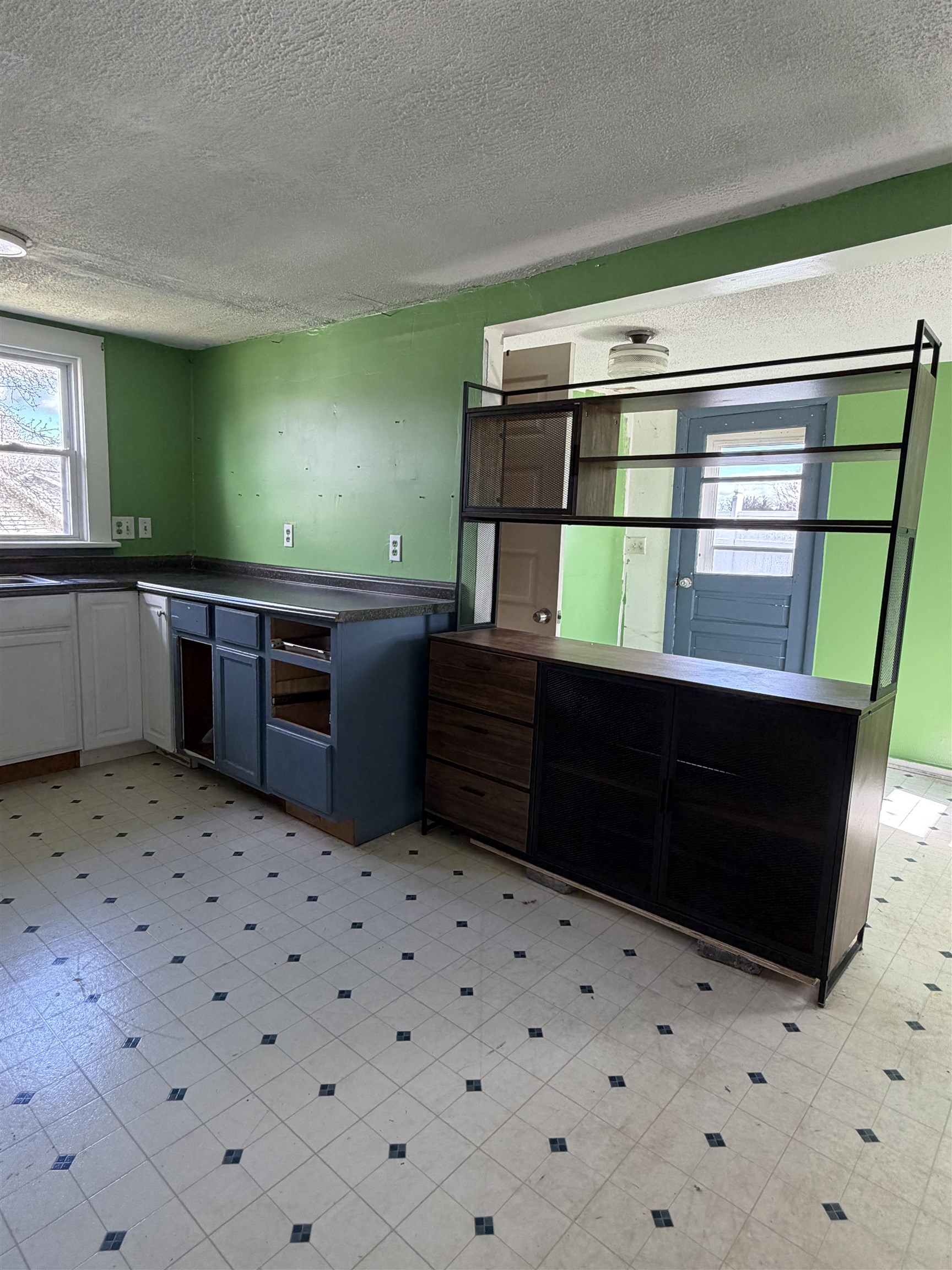 166 Straith Street Staunton, VA 24401 - Photo 15 of 23