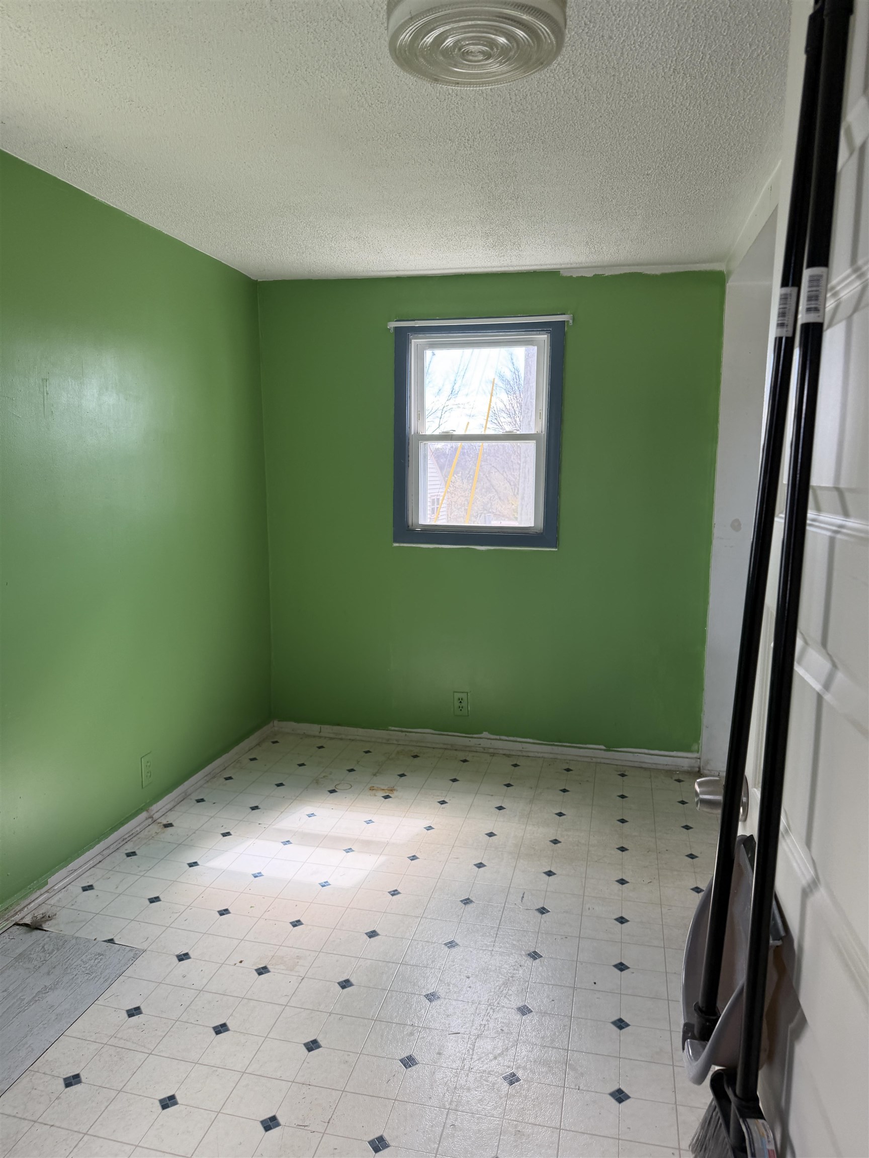 166 Straith Street Staunton, VA 24401 - Photo 19 of 23