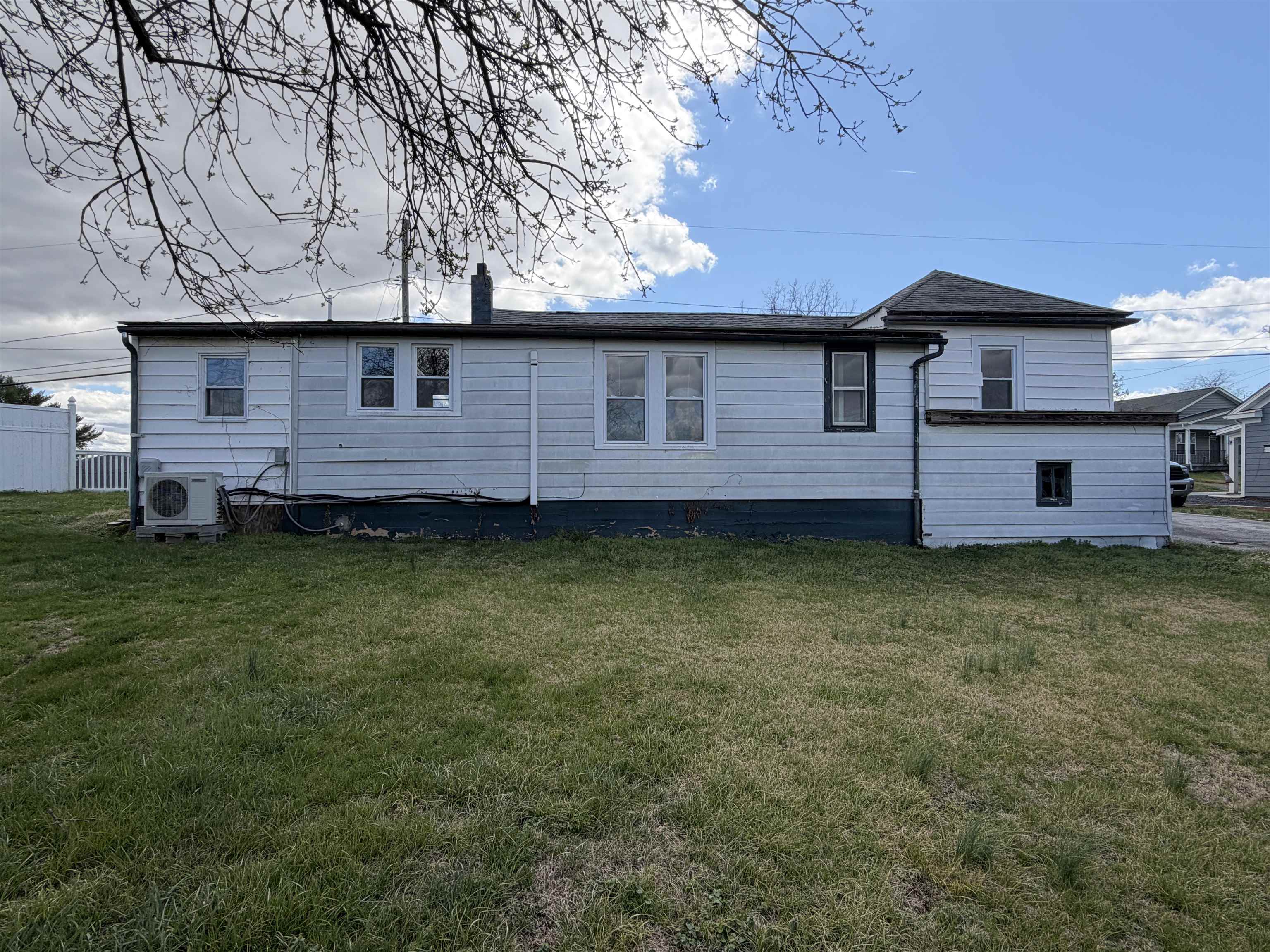 166 Straith Street Staunton, VA 24401 - Photo 6 of 23