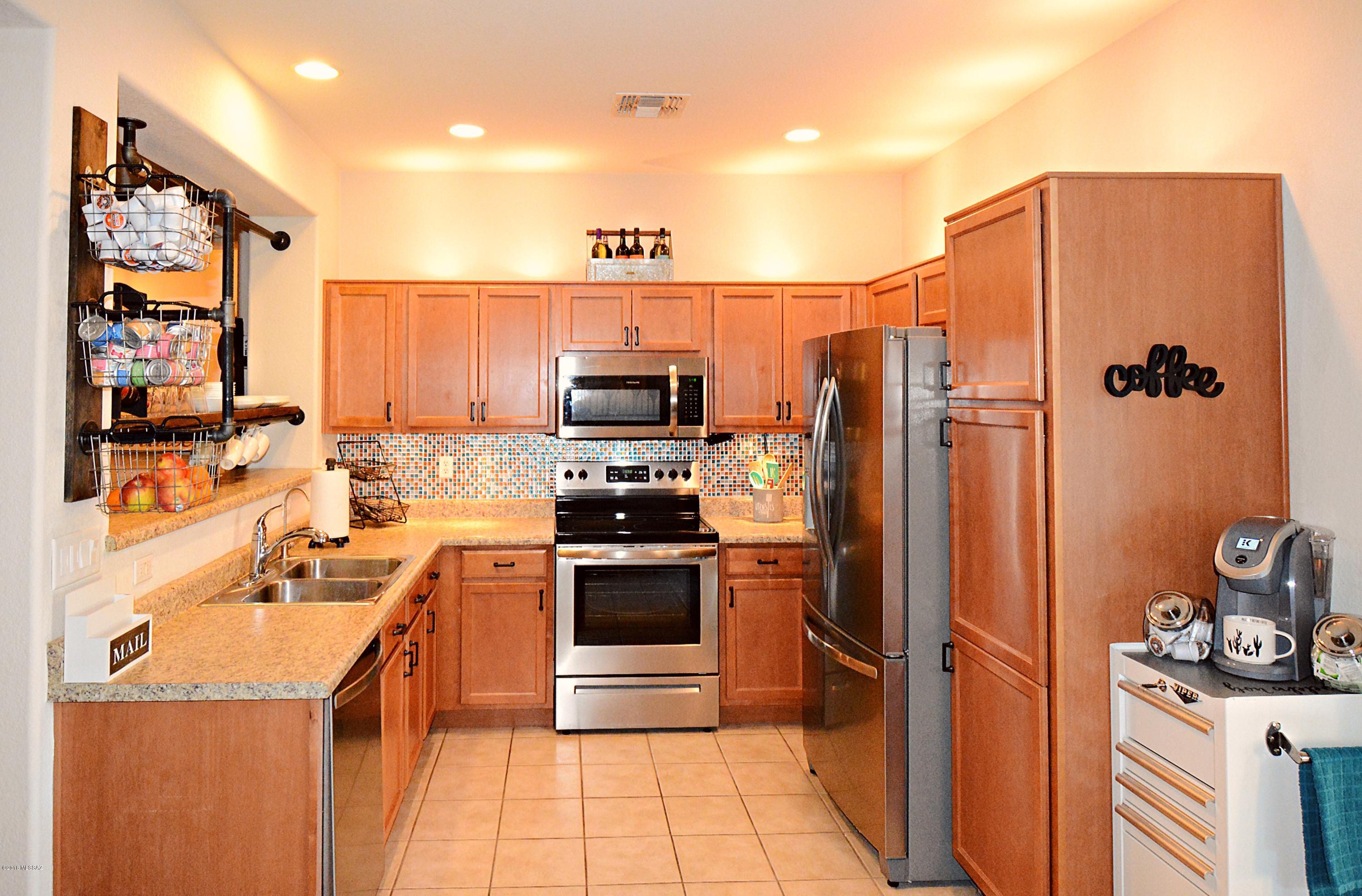 20872 East Frontier Road Red Rock, AZ 85145 - Photo 4 of 40