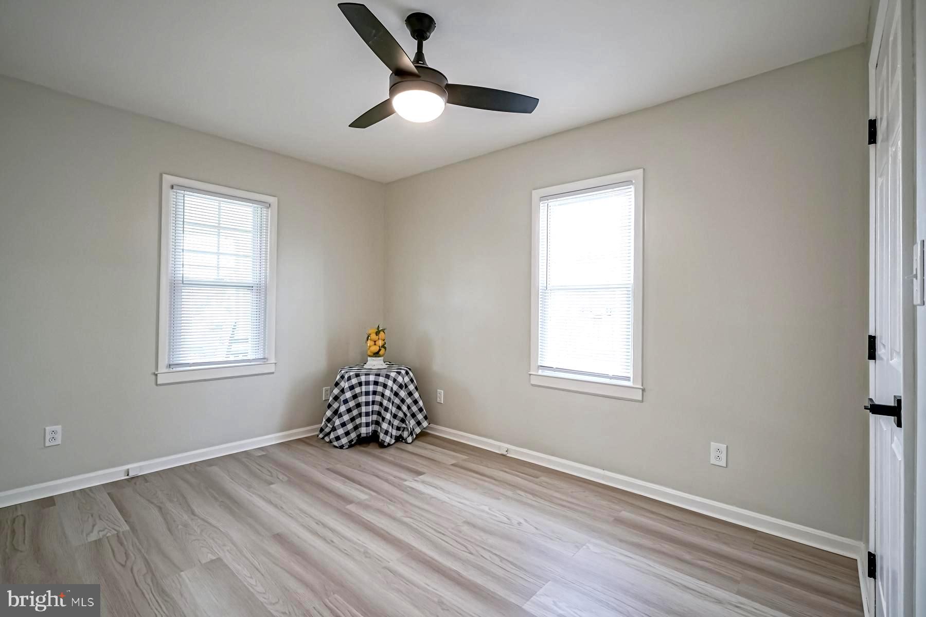 56 Oak Street Pennsville, NJ 08070 - Photo 13 of 40 BR 1--13x10