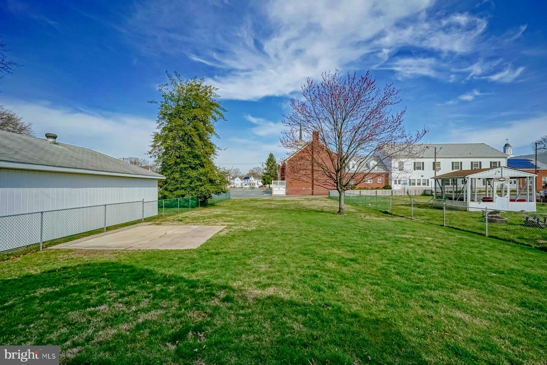 56 Oak Street Pennsville, NJ 08070 - Photo 28 of 40 Fenced backyard!