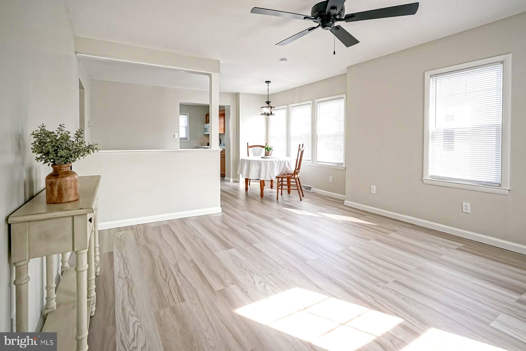 56 Oak Street Pennsville, NJ 08070 - Photo 5 of 40 Open layout from living to dining/kitchen area