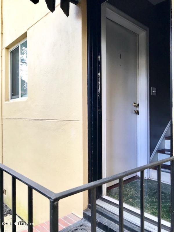 2159 Riverside Avenue, Unit 1 Jacksonville, FL 32204 - Photo 29 of 38 SIDE DOOR AND FOYER