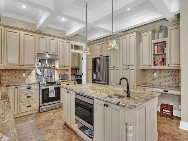 $15,000 | 2230 Seaside Street, Vero Beach, FL 32963