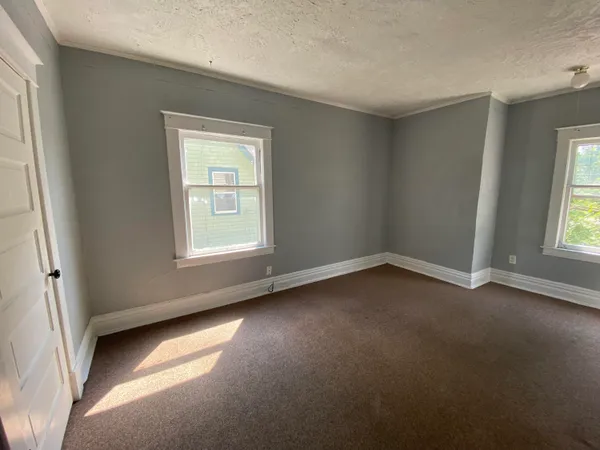 $159,900 | 613 Pearl Street, Kalamazoo, MI 49007