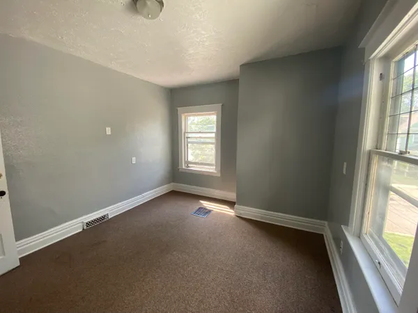$159,900 | 613 Pearl Street, Kalamazoo, MI 49007