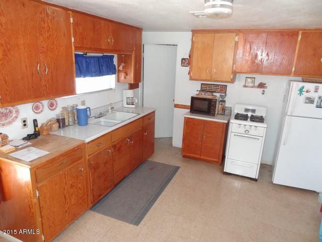 296 East Flowing Springs Road Payson, AZ 85541 - Photo 7 of 22 DSC09115