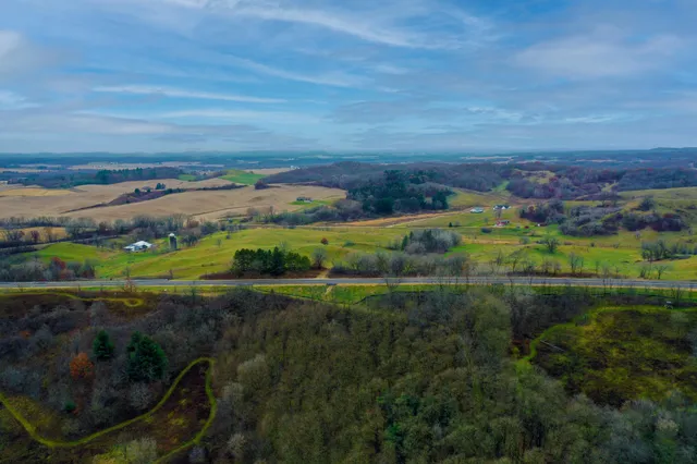 $534,900 | 93 South Pleasant Valley, Eleva, WI 54738