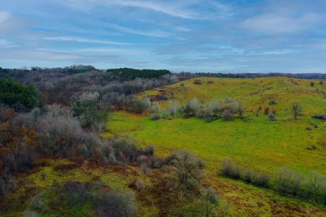 $534,900 | 93 South Pleasant Valley, Eleva, WI 54738