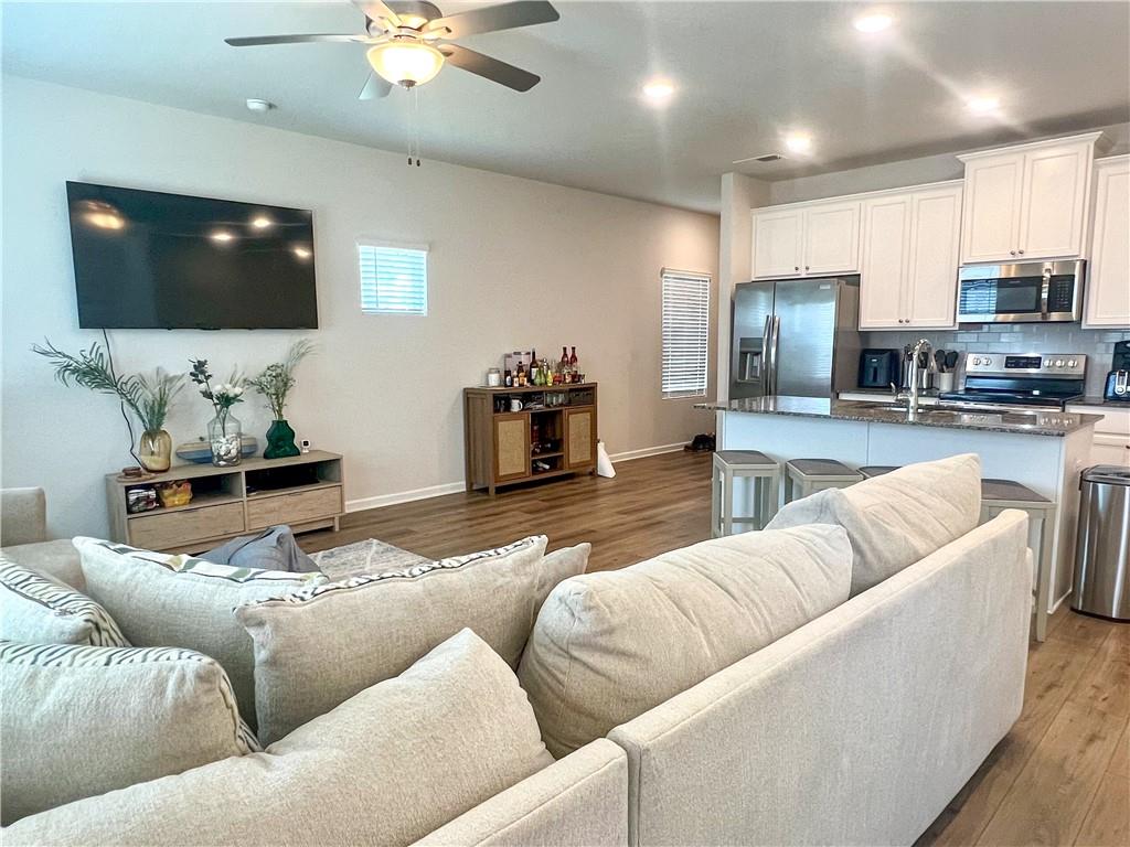 6321 Rosetta Drive Atlanta, GA 30331 - Photo 9 of 29