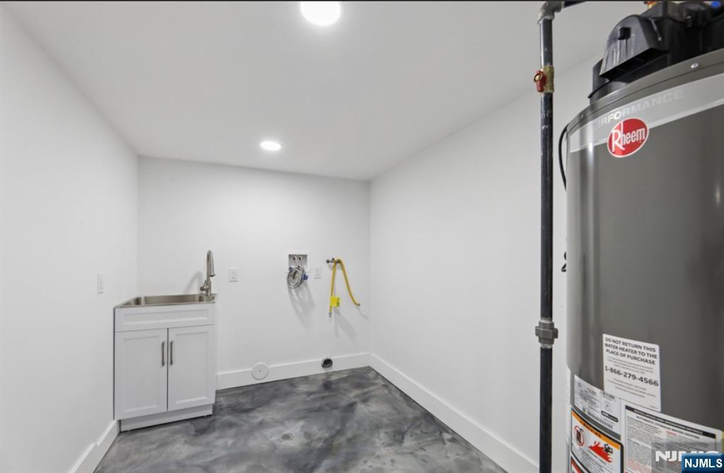 8 Annette Terrace Lodi, NJ 07644 - Photo 16 of 20