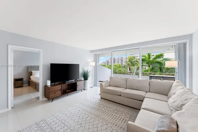 $780,000 | 155 Ocean Ln Drive, Unit 407, Key Biscayne, FL 33149